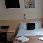 Tony\'S House Hotel
