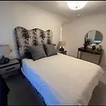 Duplex In Belgravia