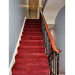 Fb4-Spacious Basement Studio Near Hyde Park