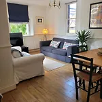 Lovely 2 Double Bed Aptmnt In Historic Greenwich