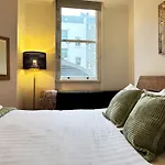 Theo\'S 2 Bedroom Apartment In Central London