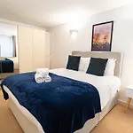 Kings Cross, 2 Bed Apartment