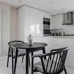 Blueground Chelsea Balcony Nr Kings Road Lon-307