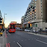 4 Bedroom, 3 Bathroom Private House In Central London, 3 Minutes Walk To Edgware Road Station