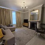 2Bd Westminster Charming Nest