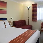 Express By Holiday Inn Wembley North Circular Road