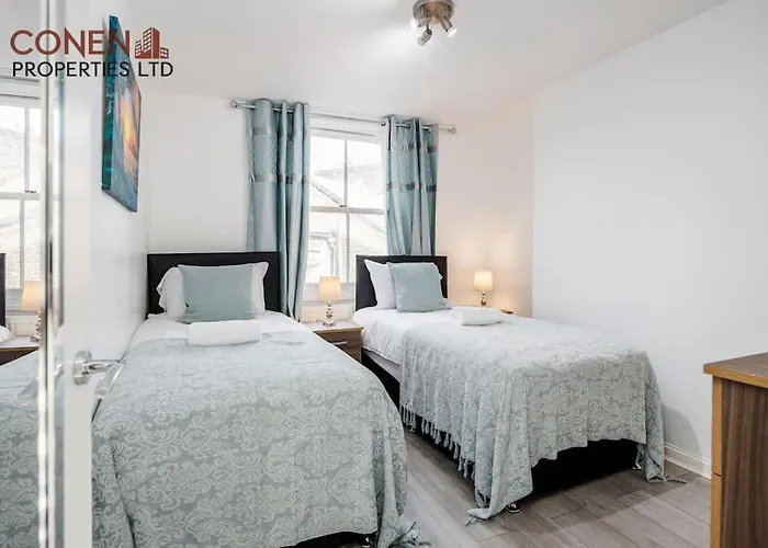 Conen Breccia Apartment