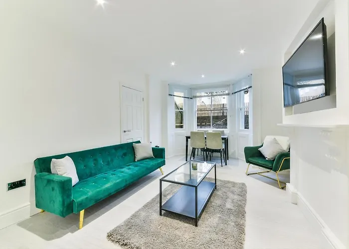 Amazing 2 Bed Apartment Clapham North