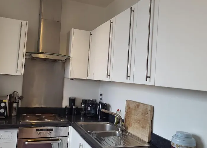 Cosy Entire Apartment In Whitechapel/Commercial Rd