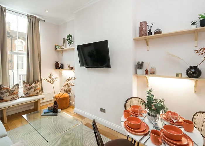 Charming 1-Bed Apartment In London