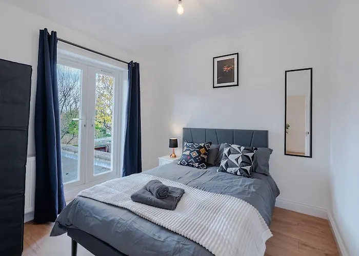 Putney Haven 3Bd 2 Bath Sleeps 8