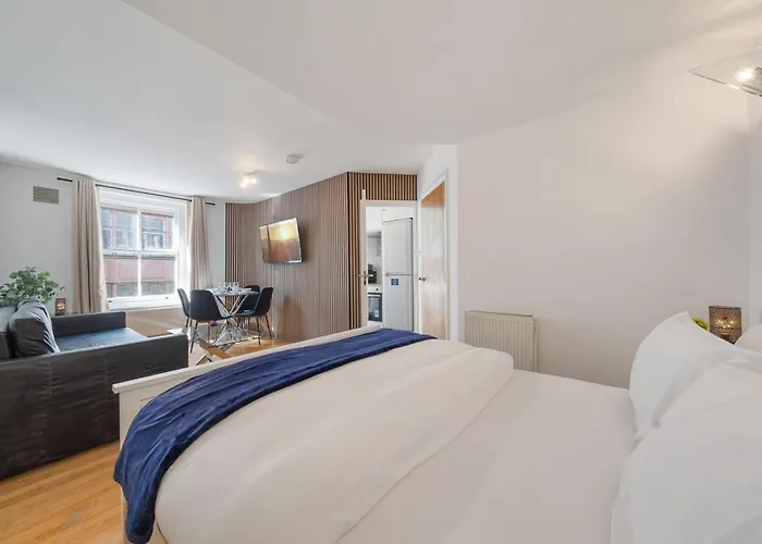 Stylish And Modern Apartments In Vibrant Soho Unbeatable Location Wdg