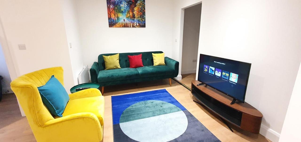 Garland Stylish 2 In Greater Leilighet London