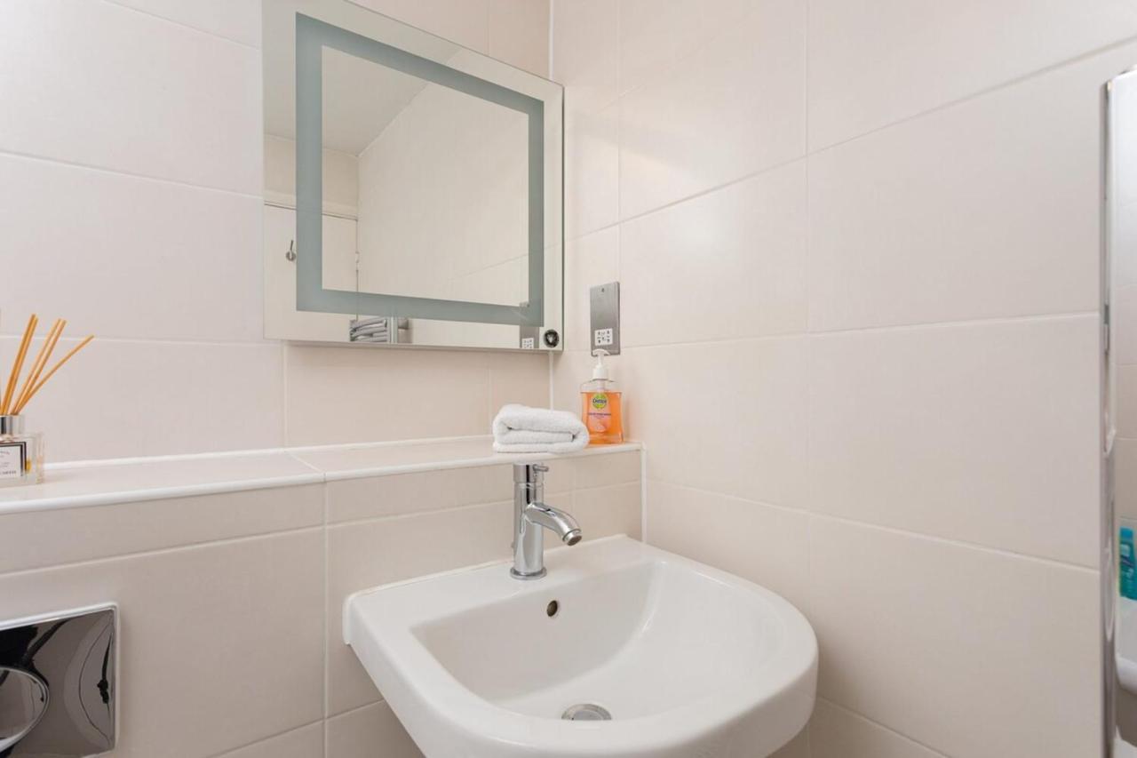 Professionally Cleaned 1 Bed Flat In South Kensington Appartement Londen