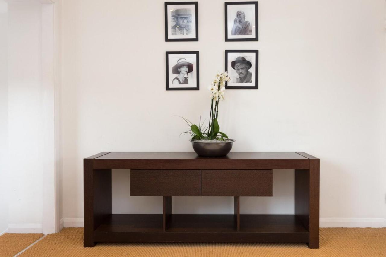 Professionally Cleaned 1 Bed Flat In South Kensington * Londen
