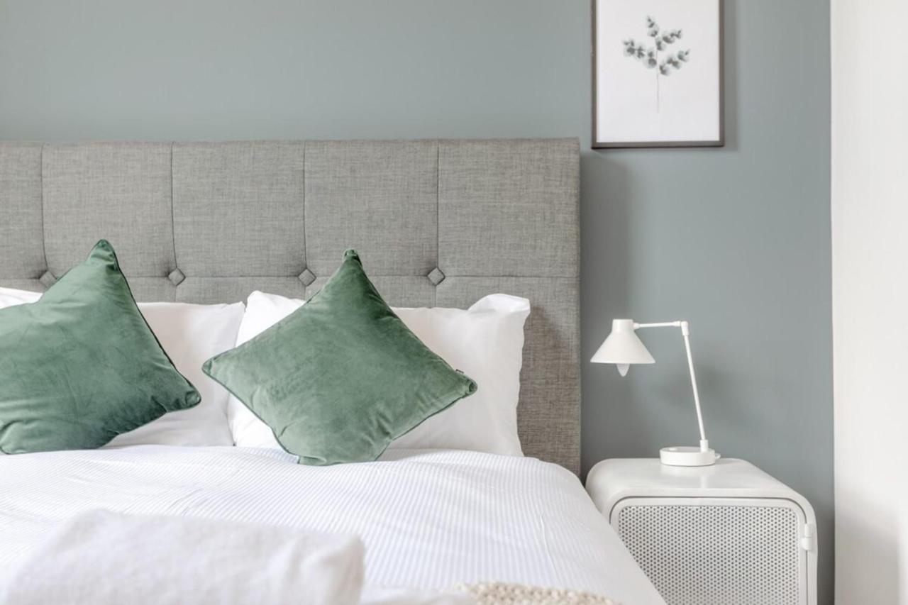 Stunning 3 Bedroom 2 Bath In Fantastic Location Londen