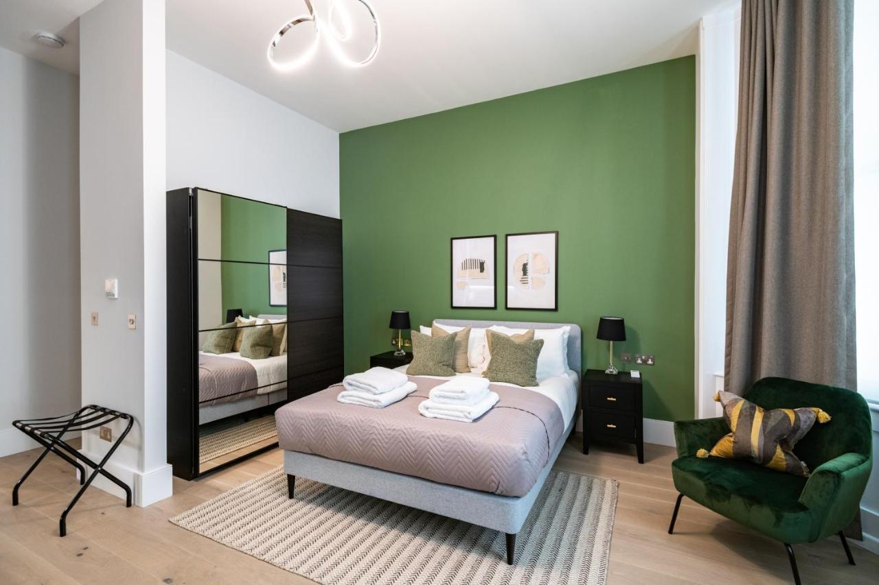 Queensberry Place By Stayo London