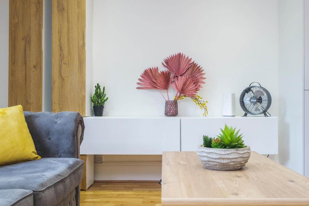Marylebone Mews - Beautiful 2 Bedroom Flat Londen
