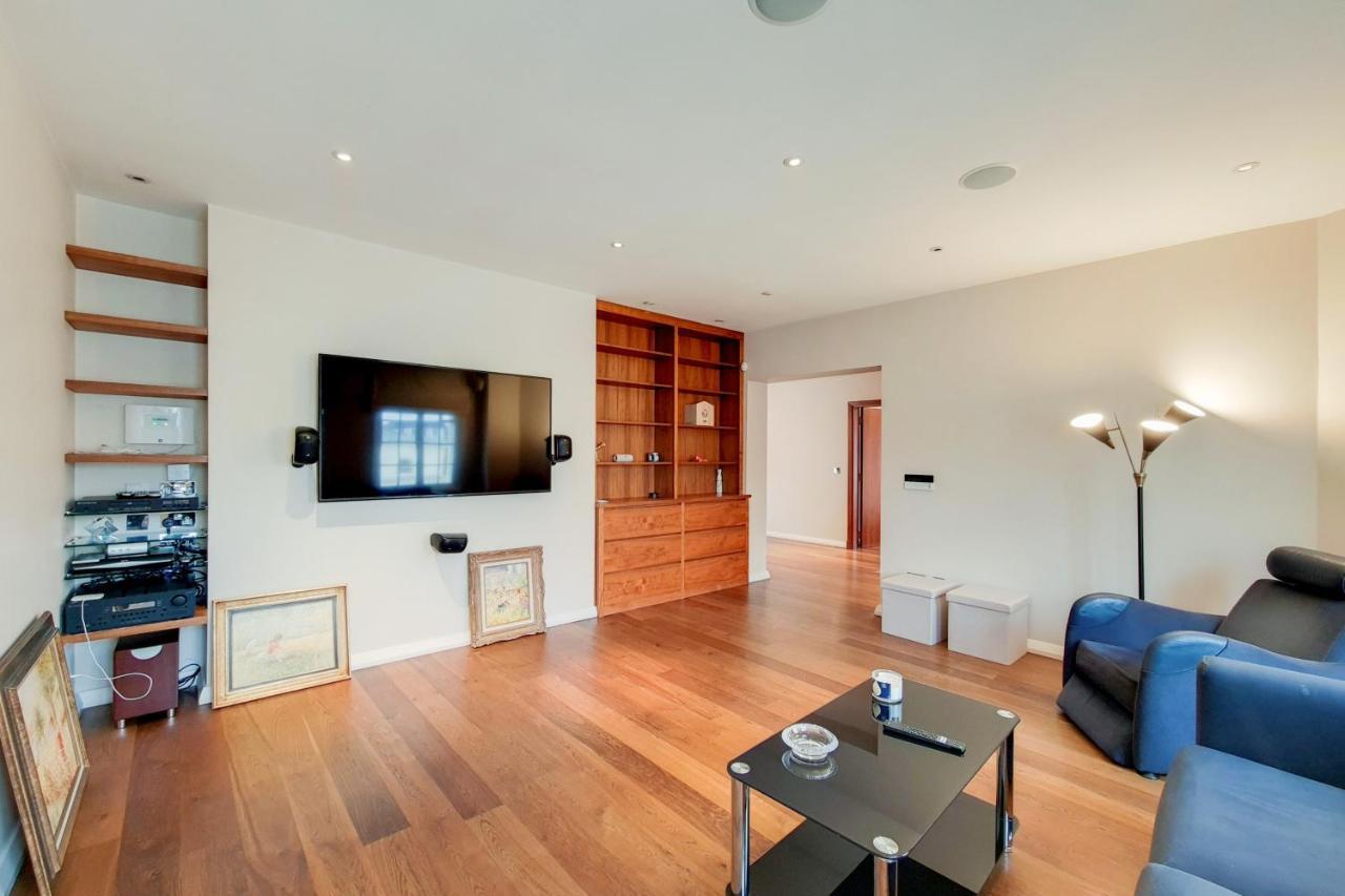The Prince's Apartment *