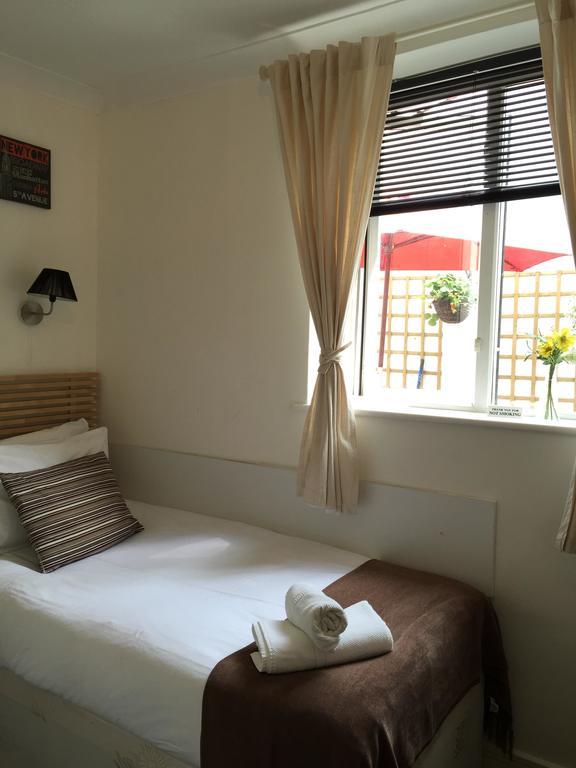 Hotel Dockside London
