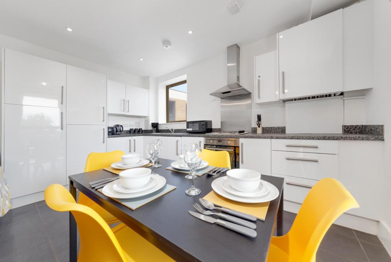 Flourish - Mulberry House - Tottenham Leilighet London