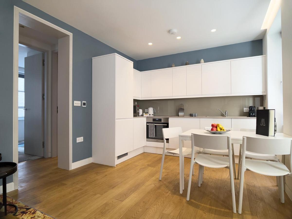 Mirabilis Apartments, Wells Court