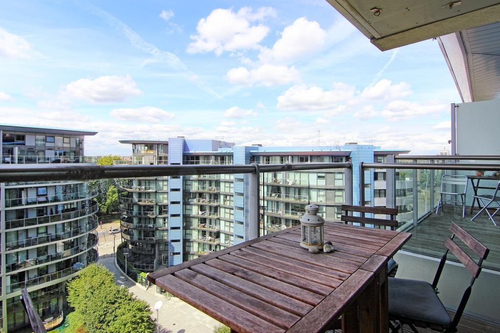 Apartment Lifestyle - Chelsea Bridge *