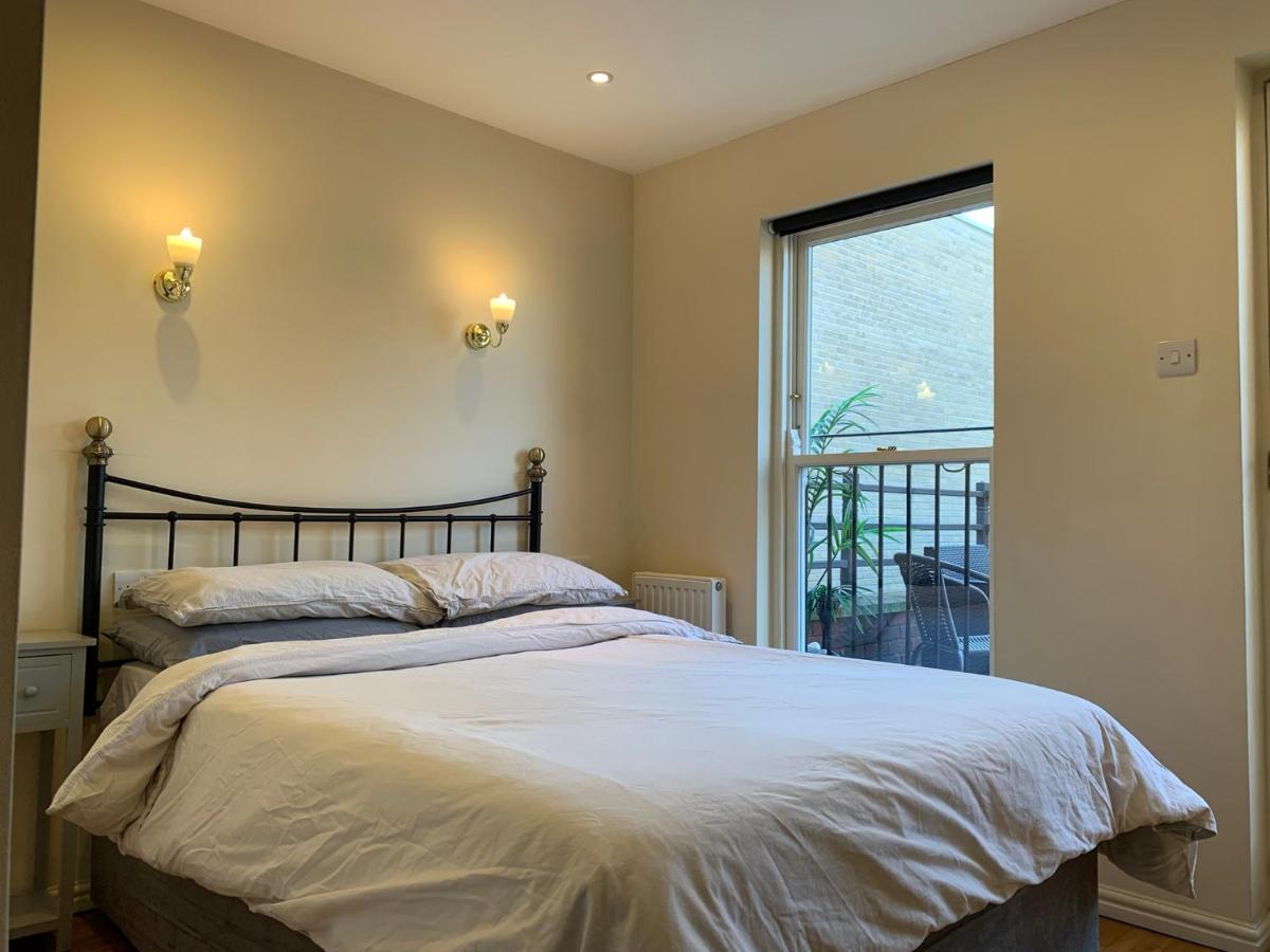 Notting Hill 3br Townhouse With Ensuite Bathrooms - Ideal For Families * Londen
