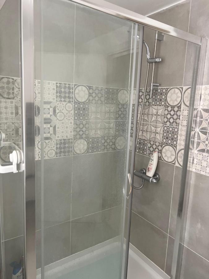 Guest house Private 1 London