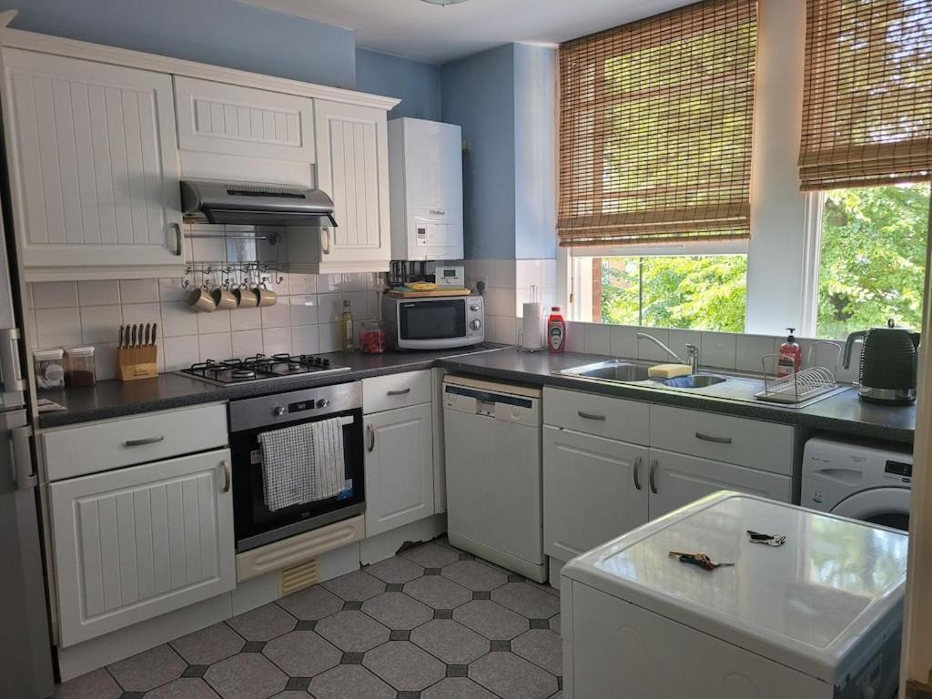 Lovely 2 Double Bed Aptmnt In Historic Greenwich *