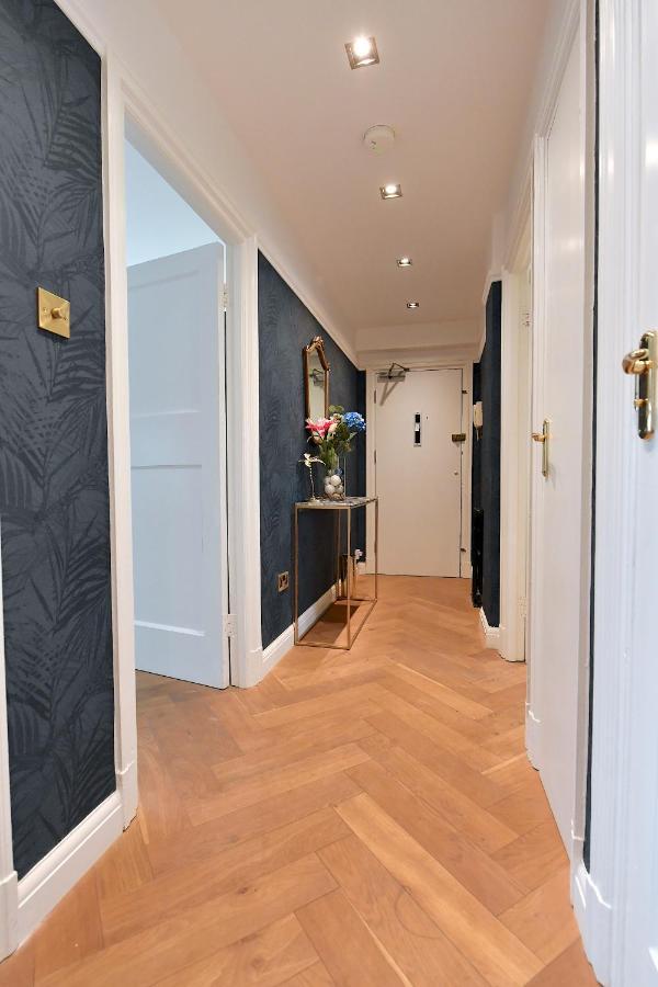 Stunning 2 Bed Art Deco In Earl's Ct By Jen's Homes 4 London