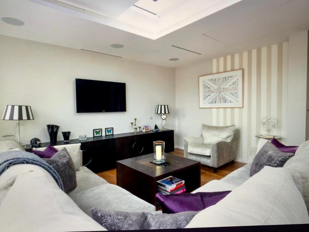 Central London Bed & Breakfast Bed and breakfast *