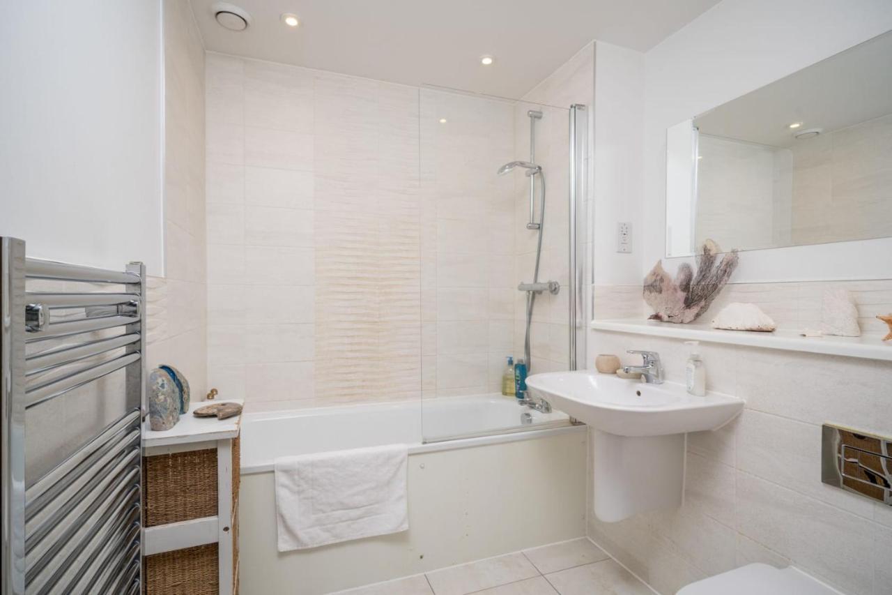 Trustay Wandsworth *