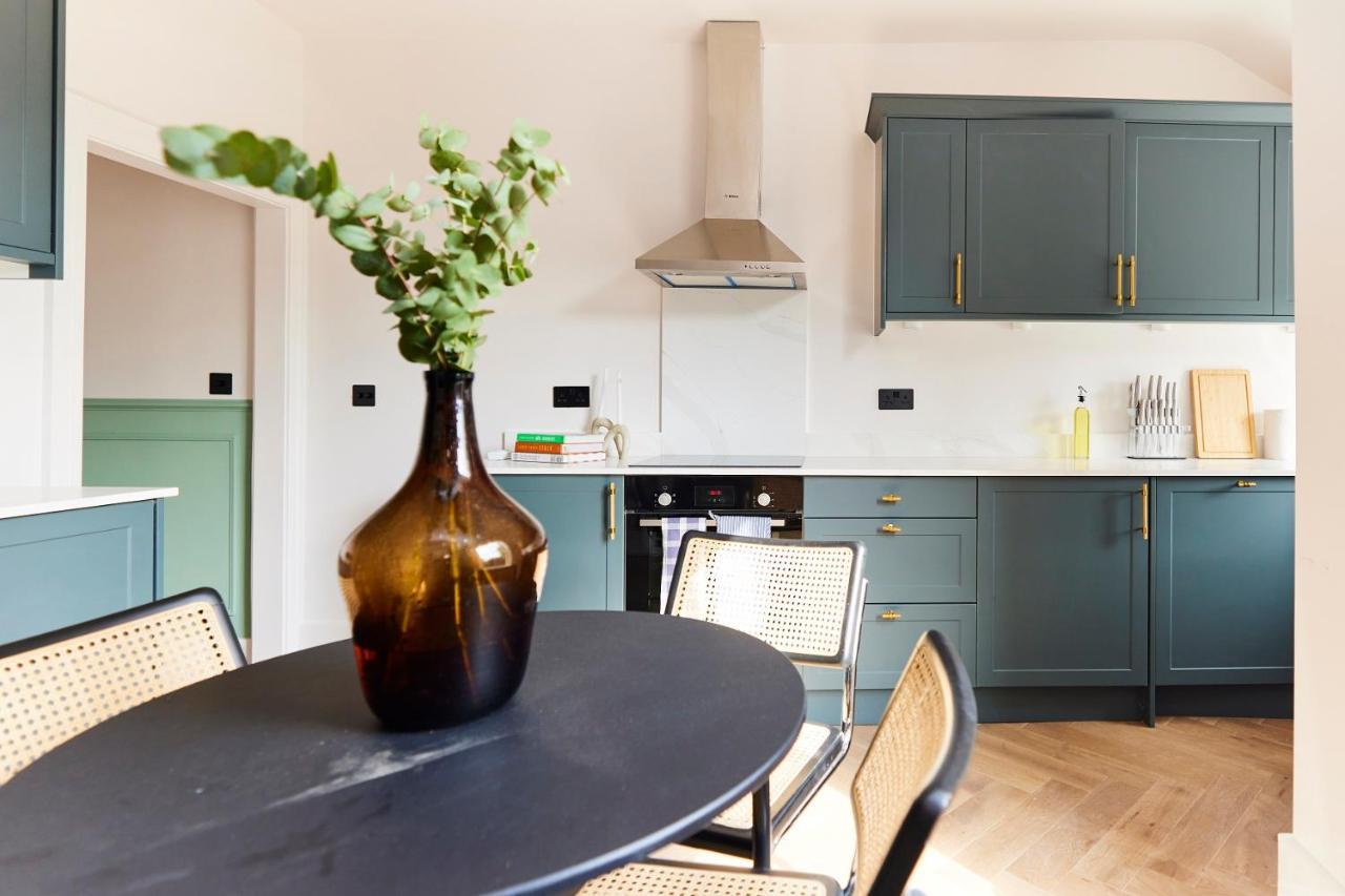 The Elmfield Road Wonder - Dazzling 2bdr Flat Apartamento