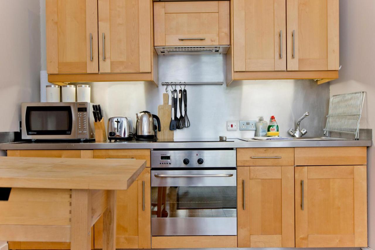 Beautiful Flat In Earls Court -