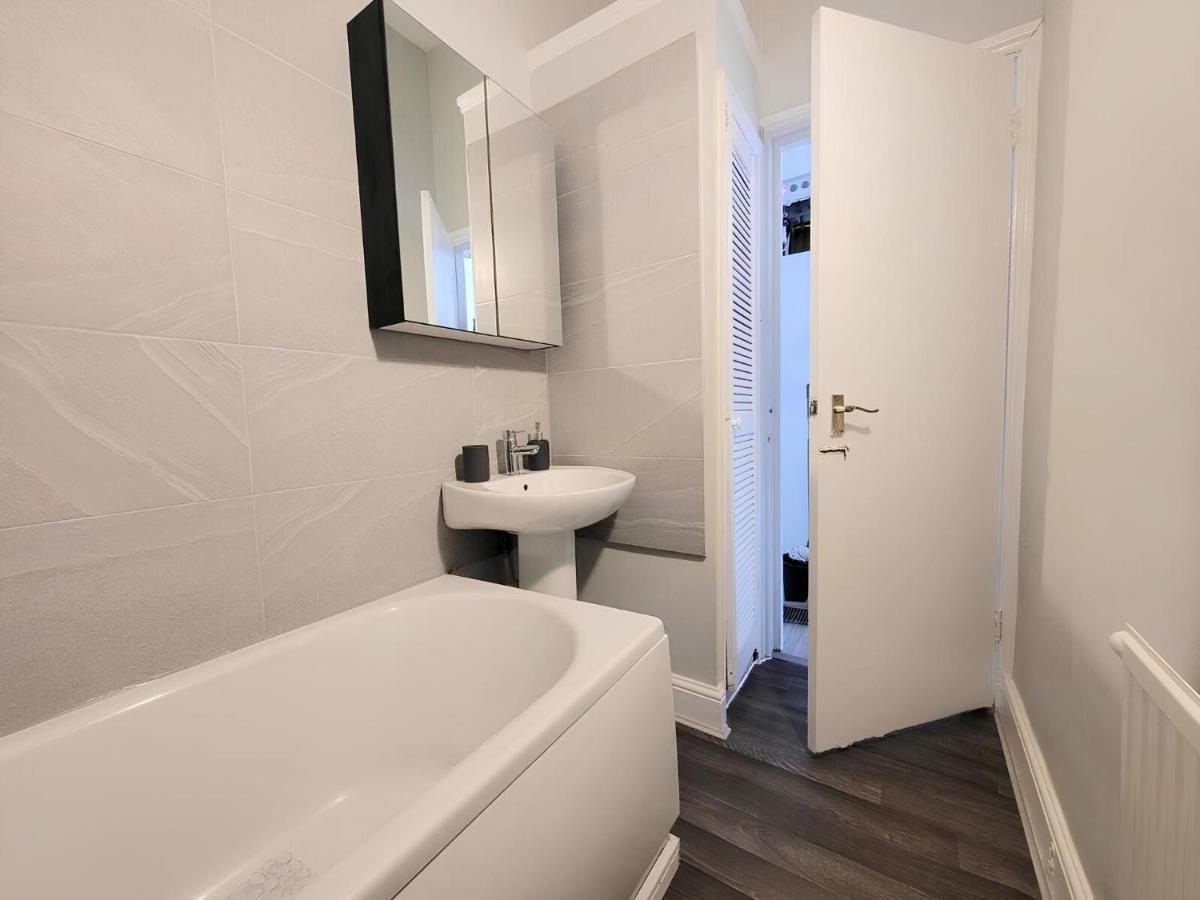 Contemporary 2 Bedroom Londen
