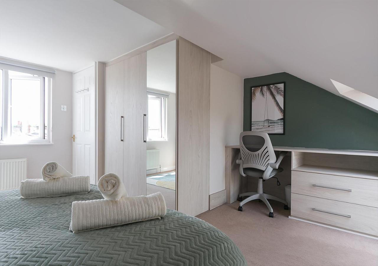 Apartment Luxury Chiswick 2 Bed Victorian Flat *