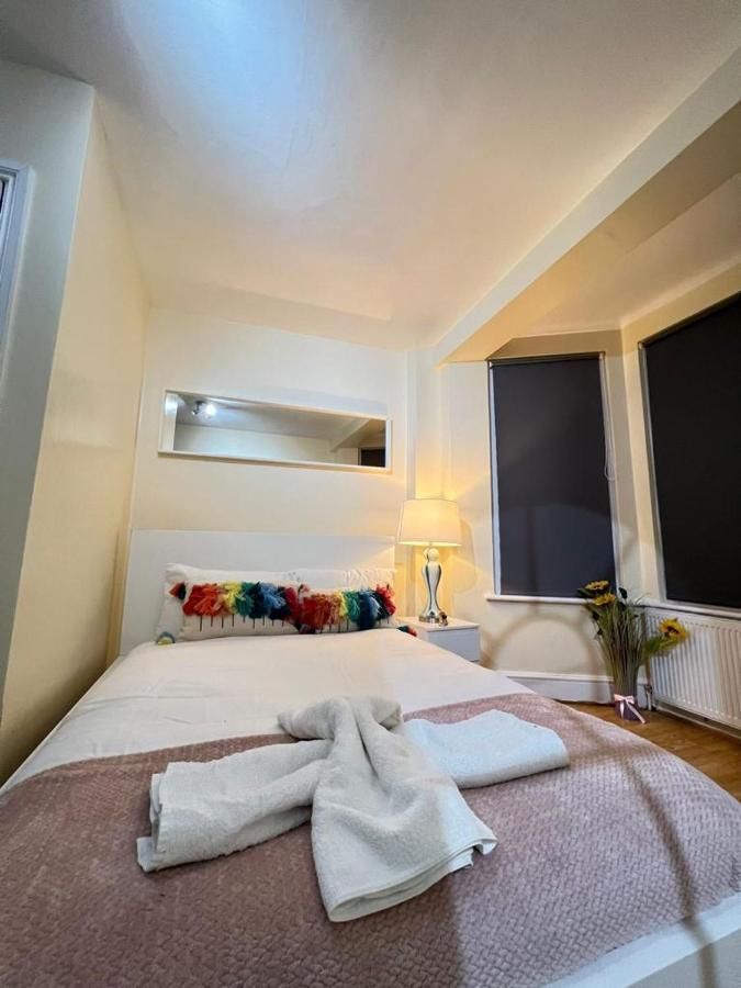 Apartamento Three Bedrooms Three Bathrooms Sweet Flat Londres