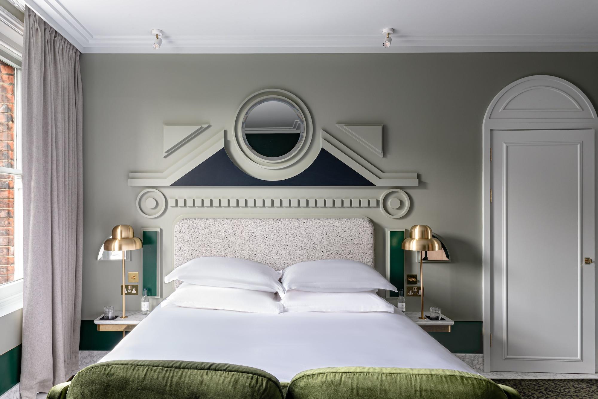 Hotel The Henrietta 4*