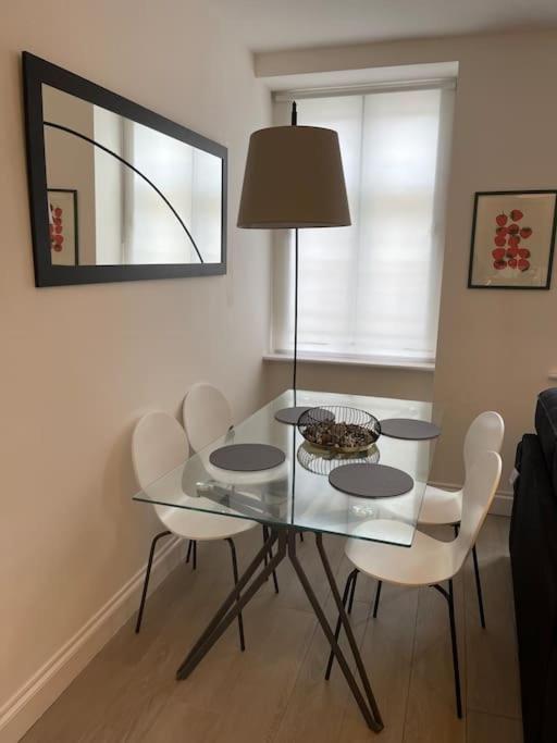 2bed2bath Marylebone Apartment *
