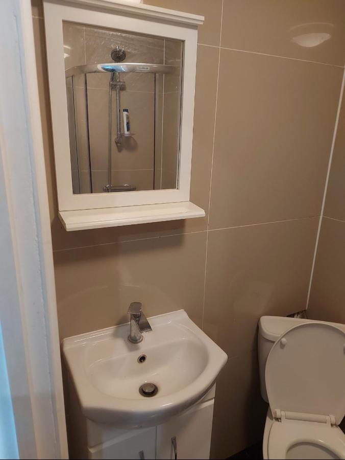 Privat overnatting W13 X Weekly Monthly Discount