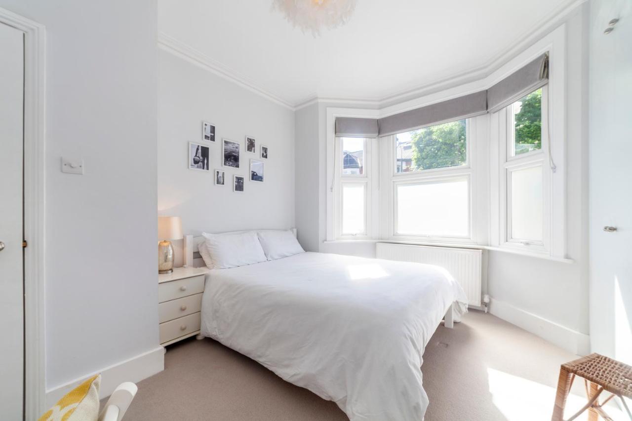 Splendid 2br Wprivate Gdn, Fulham * London