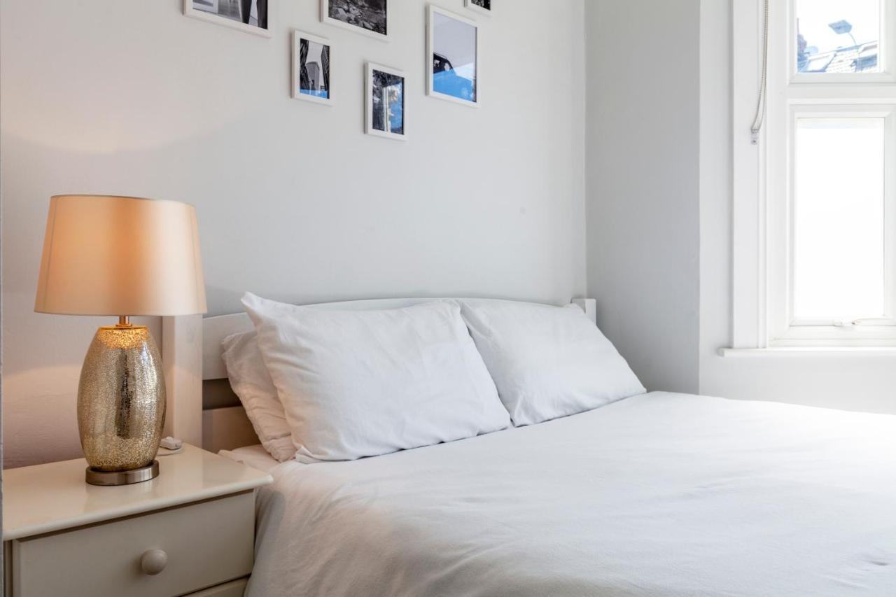 Apartment Splendid 2br Wprivate Gdn, Fulham *