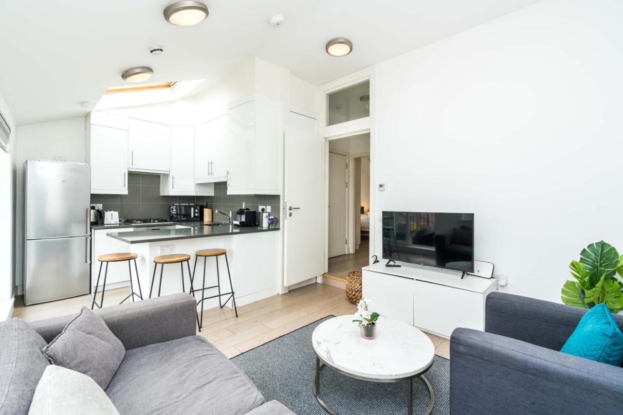 Cozy 2 Bedroom / Earls Court / Balcony *
