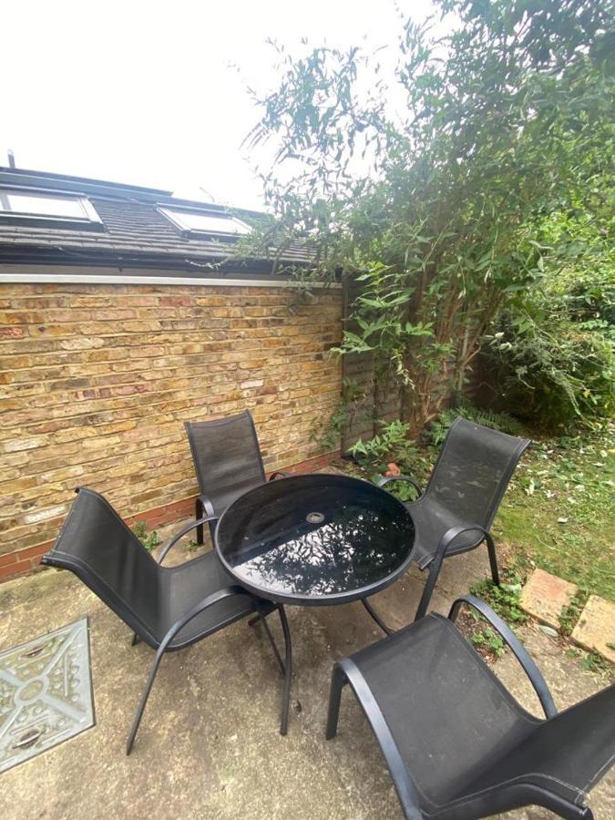 3 Bedroom House Ealing London
