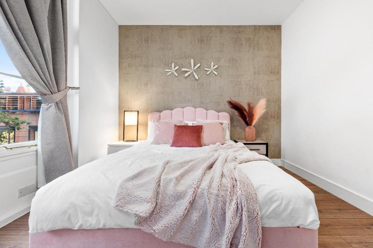 Majestic 2 Bedroom In Knightsbridge Hydepark Kb70 Londen