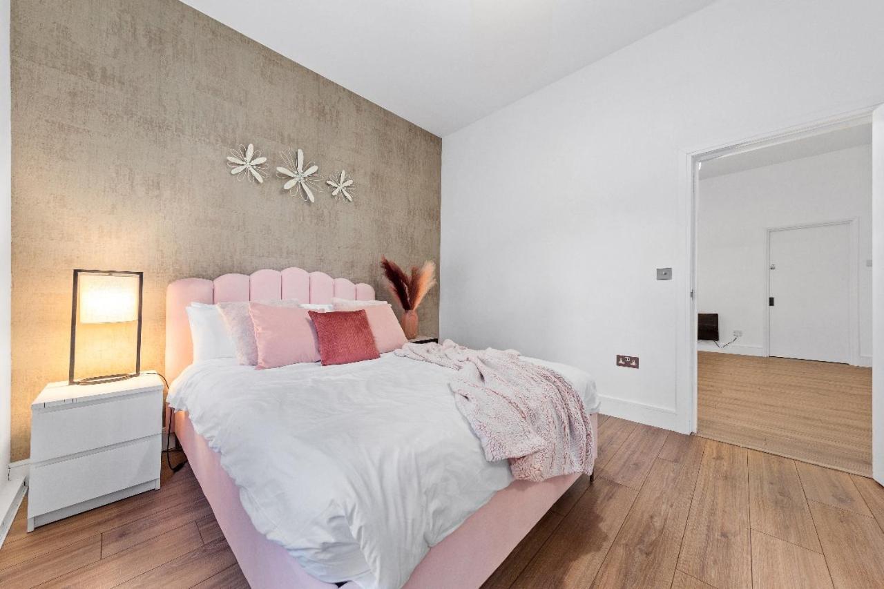 Majestic 2 Bedroom In Knightsbridge Hydepark Kb70 Londen