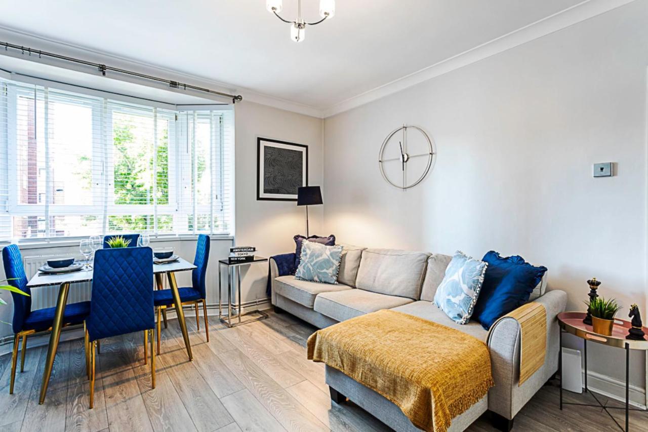Apartment Chic High Spec Near