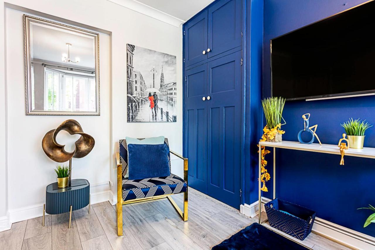 Chic High Spec Near London