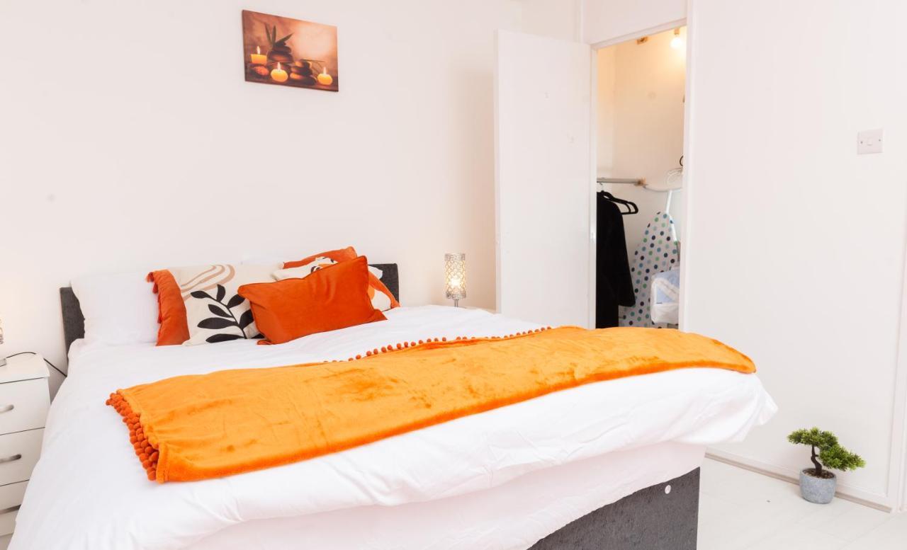 Spacious House Near Kings Cross * London